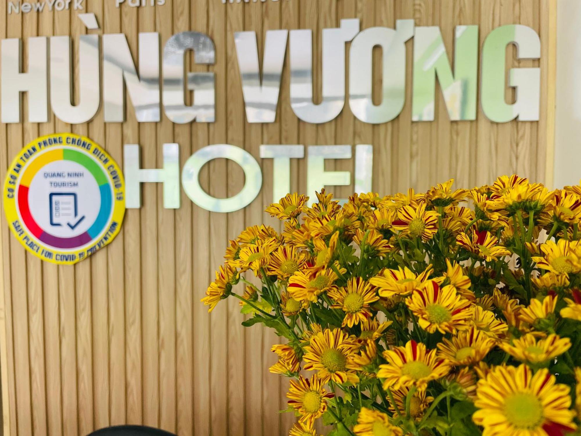 Hung Vuong Hotel Ha Long Esterno foto