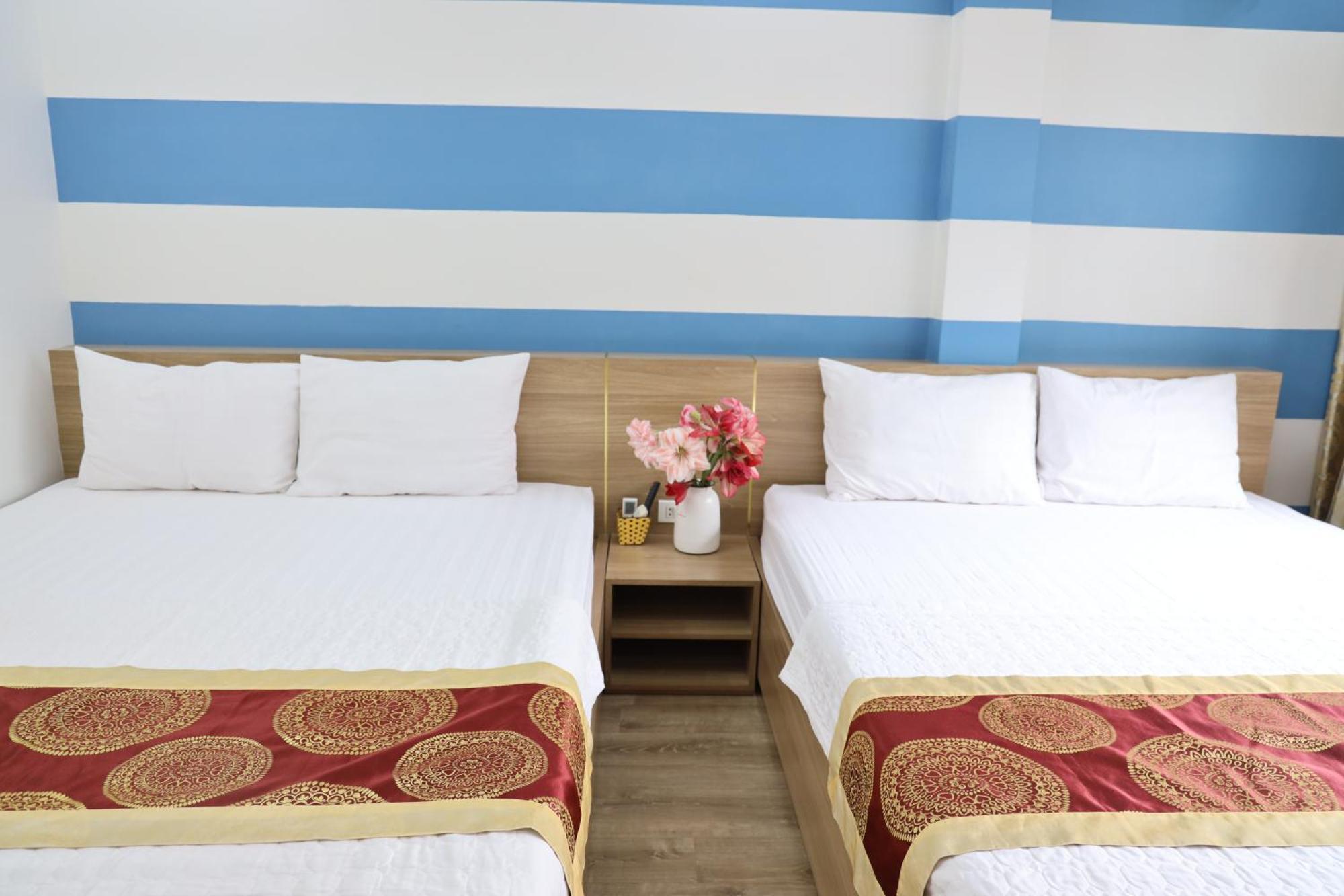 Hung Vuong Hotel Ha Long Esterno foto