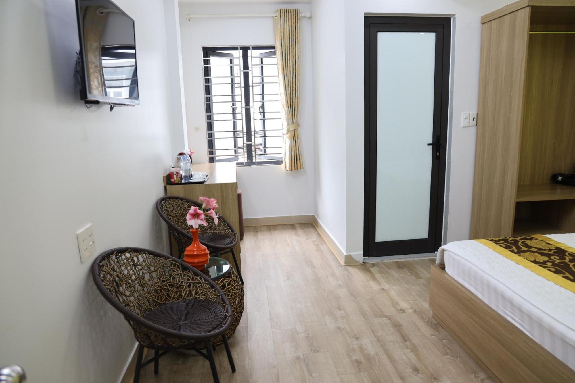 Hung Vuong Hotel Ha Long Esterno foto