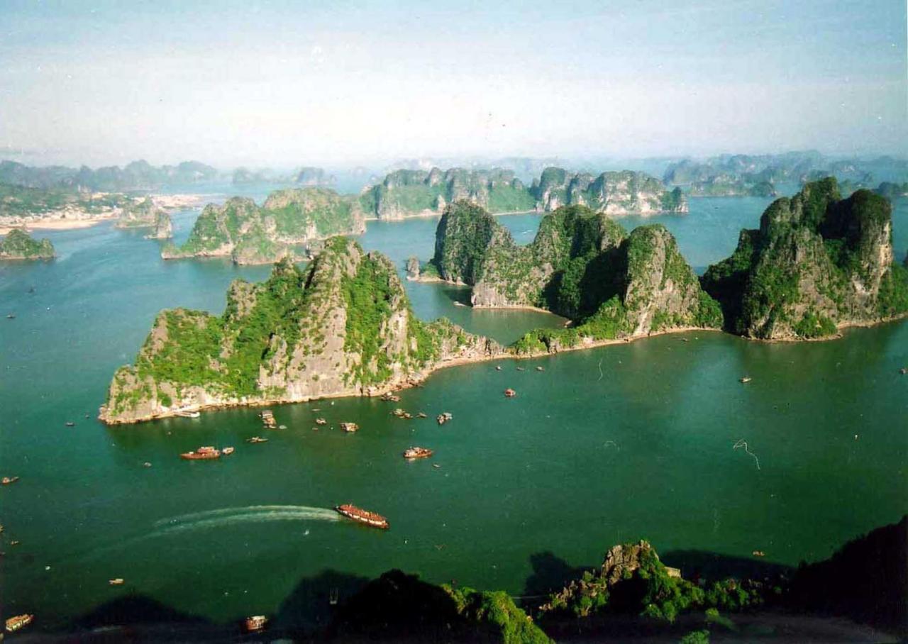Hung Vuong Hotel Ha Long Esterno foto